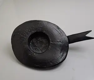 Corry Ammerlaan - Bronzen Hoed met vermelding Chapeau kopen? Bied vanaf 25!