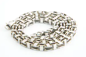 106- Eyecatcher! Lang 18Krt wit-gouden "Magnum / Konings" ketting collier kopen? Bied vanaf 3480!