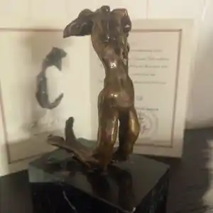 Salvador Dali - Angel of Victory - Bronze Skulptur verkocht voor € 500!