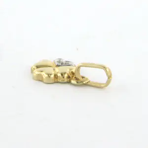 14k bicolor gouden hanger in een vorm van klavertje vier met diamant kopen? Bied vanaf 35!