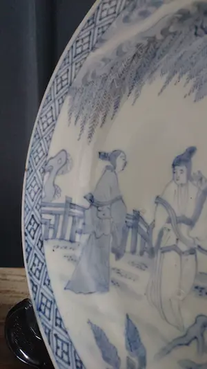 Niet of onleesbaar gesigneerd - 19e eeuws Japans (Edo-periode) bord in Chinese stijl kopen? Bied vanaf 1!