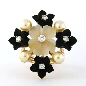 14k gouden ring bezet met bergkristal, parel, onyx en briljant geslepen diamant verkocht voor € 500!