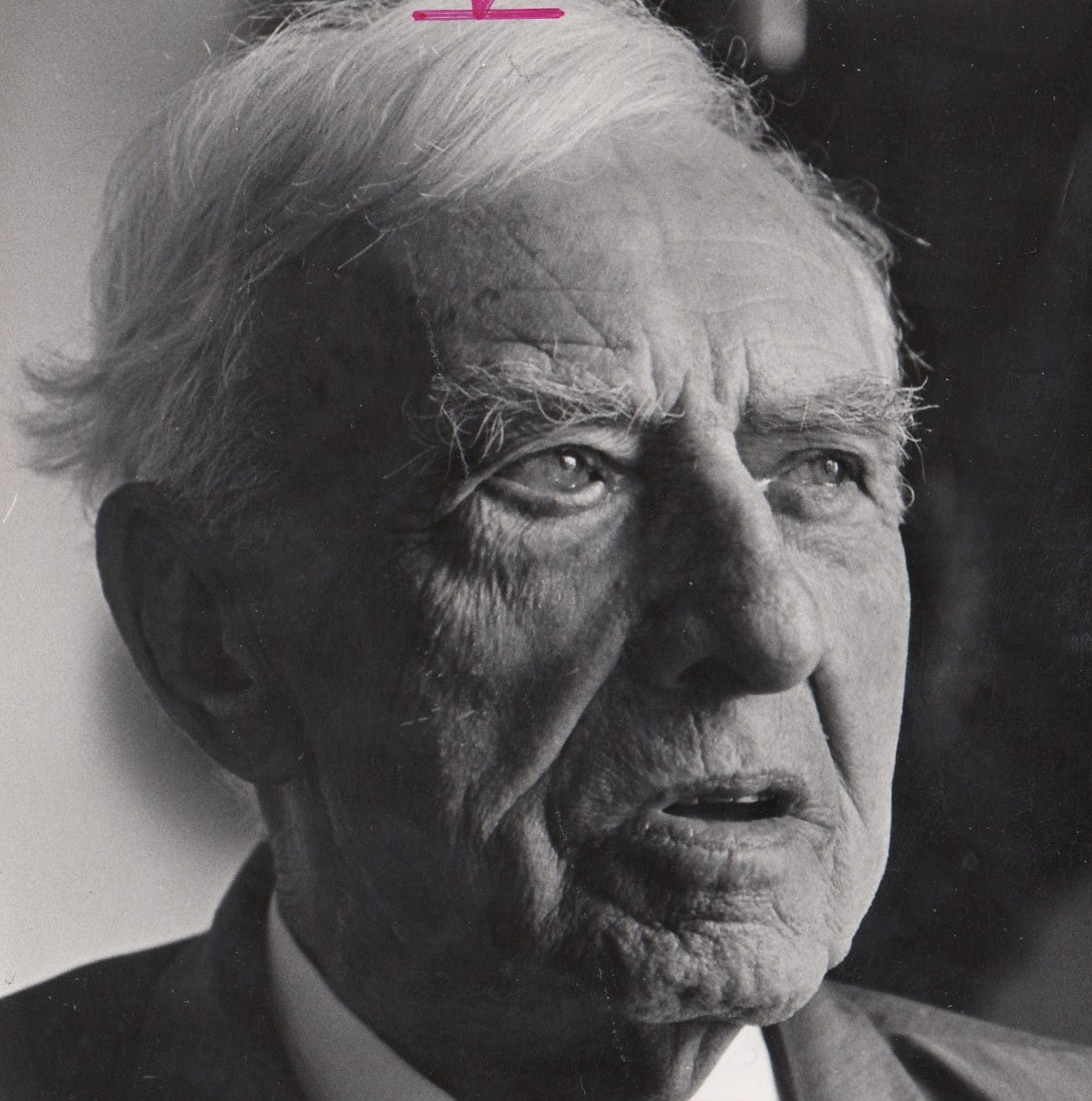 Daniel Koning - Silverprint - Portret Beeldhouwer Jan Bronner - 1969 Spaarnestad archief kopen? Bied vanaf 1!