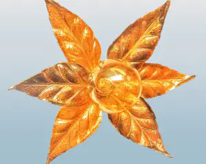 Willy Daro - Wandlampe Messing vergoldet Blumenform für Massive 1970er Jahre kopen? Bied vanaf 120!