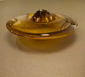 George Davidson & Co - Bloemensteker Cloud Glass Amber Smoke verkauft für € 35!