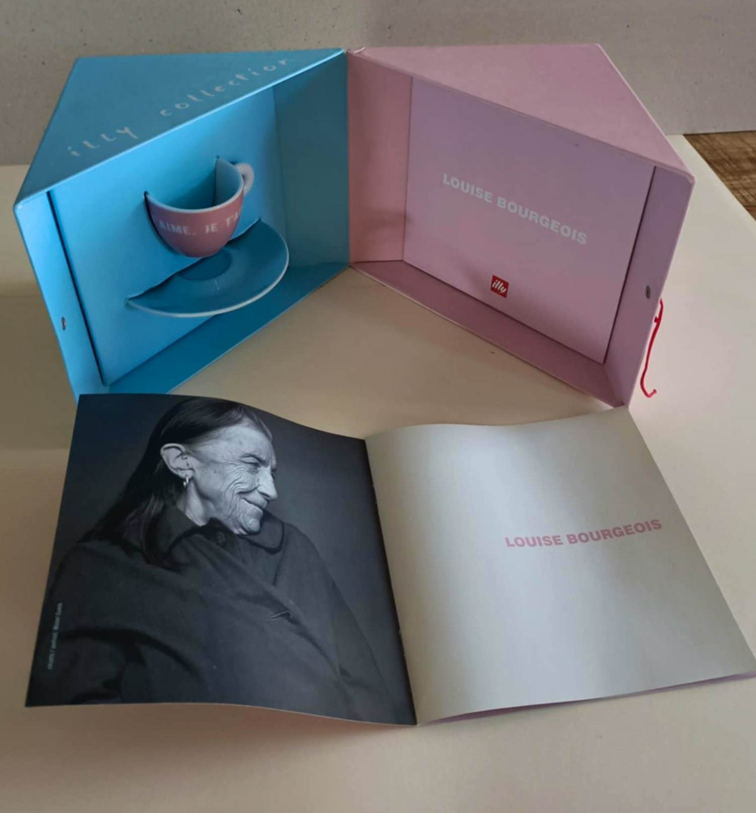 Louise Bourgeois - Illy Art Collection Special - Je t´aime kaufen? Bieten Sie von 495!