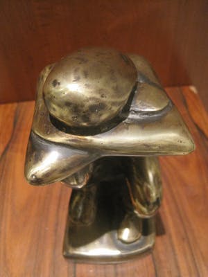 Brons (Onbekend) - Zittende rustende man. kopen? Bied vanaf 130!