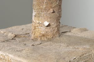 Ron van der Werf - Beeld in gemengde techniek, o.a. hout en kunststof, Zonder titel kopen? Bied vanaf 1!