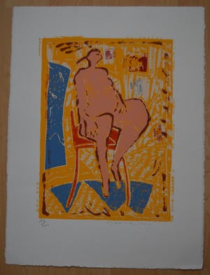 Dominique Chan - Zittend naakt kopen? Bied vanaf 40!