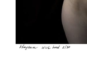Lidiia Khaikara - With hood kopen? Bied vanaf 90!