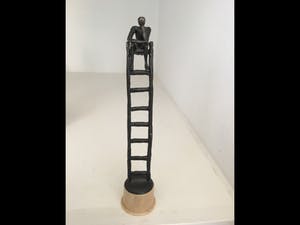 Corry Ammerlaan - Sculptuur “ De denkende mens “ kopen? Bied vanaf 55!