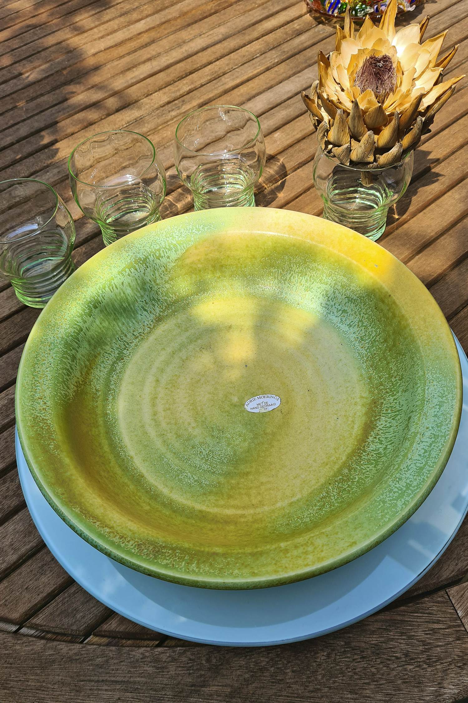 Adrie Moerings - - COLLECTABLE - Hand gedraaide aardewerken schaal en hand gesigneerd. kopen? Bied vanaf 25!