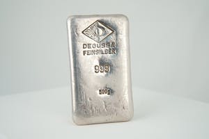 2554 - Degussa gegoten massief Zilveren 999 baartje/broodje - 500GR kopen? Bied vanaf 340!