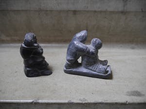 Niet of onleesbaar gesigneerd - IMUIT beeldjes kopen? Bied vanaf 10!