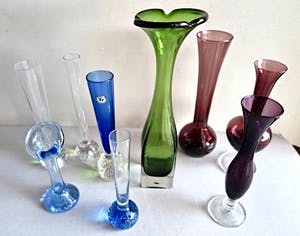 Elme Glasbruk - en Aseda Glasbrük - Collectie 9 Zweedse Solifleurs/Spijkervaasjes - 60-er jaren kopen? Bied vanaf 69!