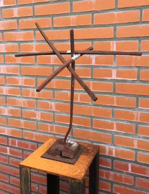 Theo Niermeijer - ruimtelijk ijzeren beeld - zonder titel. kopen? Bied vanaf 275!