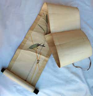 Niet of onleesbaar gesigneerd - Japanse of Chinese scroll, “Kleine vogel” - Aquarelverf op papier, 19e Eeuw verkocht voor € 10!