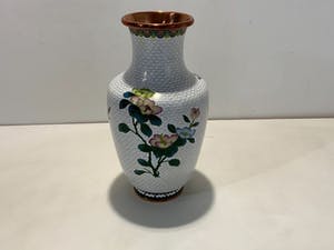 Niet of onleesbaar gesigneerd - Cloisonné vaas uit China kopen? Bied vanaf 1!