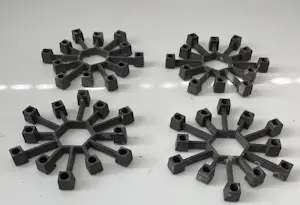 Jens Quistgaard - 4 Spider brutalist kandelaars voor Paro Design Denmark kopen? Bied vanaf 60!