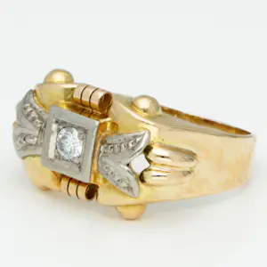 Bi color gouden tankring bezet met een briljant geslepen diamant van ca. 0.15 ct kopen? Bied vanaf 390!