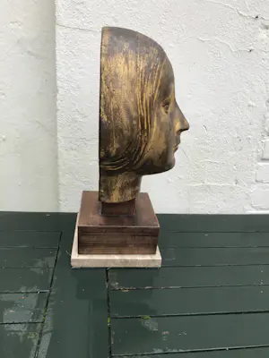 Elmar Dietz - gesigneerde houten sculptuur van Elmar Dietz kopen? Bied vanaf 300!