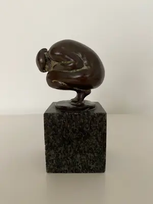 Adri van Rooijen - Bronzen beeldje kopen? Bied vanaf 1250!