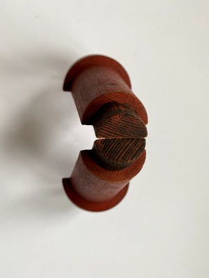 Niet of onleesbaar gesigneerd - Originele industriële houten mal kopen? Bied vanaf 1!