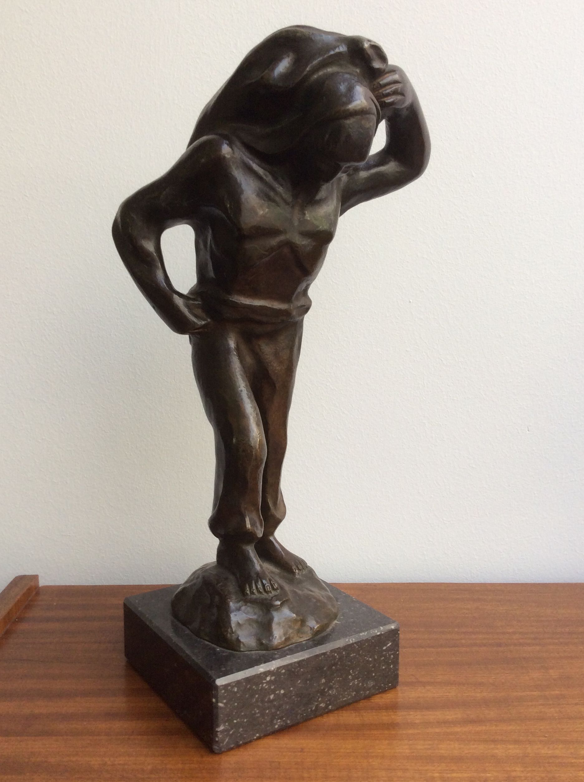 Herman Norga - Le Porteur De Charbon- De kolendrager verkocht voor € 325!