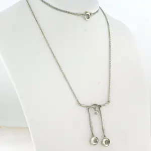 Platina collier met een middenstuk met roos single cut diamanten tot 0.92ct kopen? Bied vanaf 760!