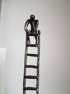 Corry Ammerlaan - Artihove Beeld " De Denkende mens " kopen? Bied vanaf 70!