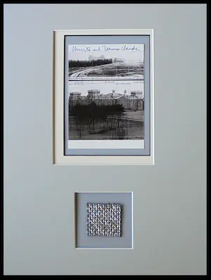 AcheterChristo - Project " Wrapped Reichstag "Berlin - inc. original stofmonster - handgesigneerd? Enchérissez de 139!
