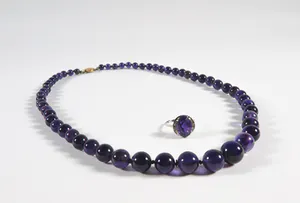 Amethist collier met 14 kt. witgouden ring bezet met diamant en amethist kopen? Bied vanaf 300!