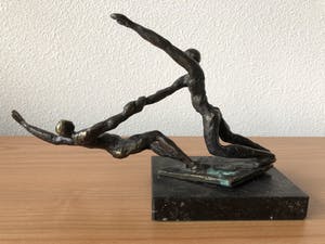 Brons (Onbekend) - Zwaar bronzen gesigneerd beeld - van 2 Mensen kopen? Bied vanaf 65!