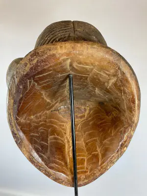 Punu - 220307 - Tribal used Punu mask - Gabon. kopen? Bied vanaf 45!