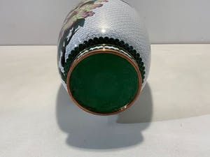 Niet of onleesbaar gesigneerd - Cloisonné vaas uit China kopen? Bied vanaf 1!