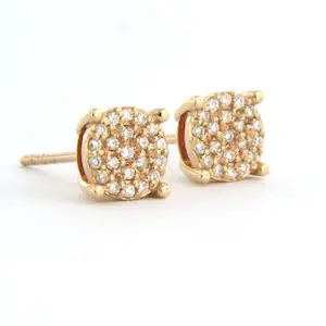 14k rosé gouden oorknoppen bezet met briljant geslepen diamant 0.20ct kopen? Bied vanaf 300!