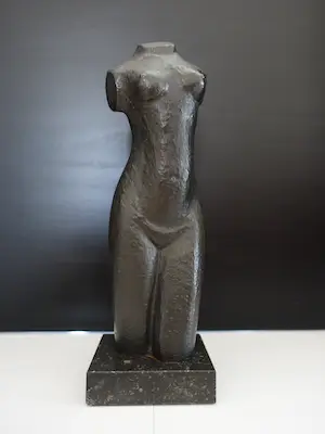 AcheterJozef van Acker - Buste van dame.? Enchérissez de 210!