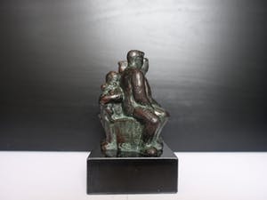 Karin Beek - "Familie" in brons kopen? Bied vanaf 50!