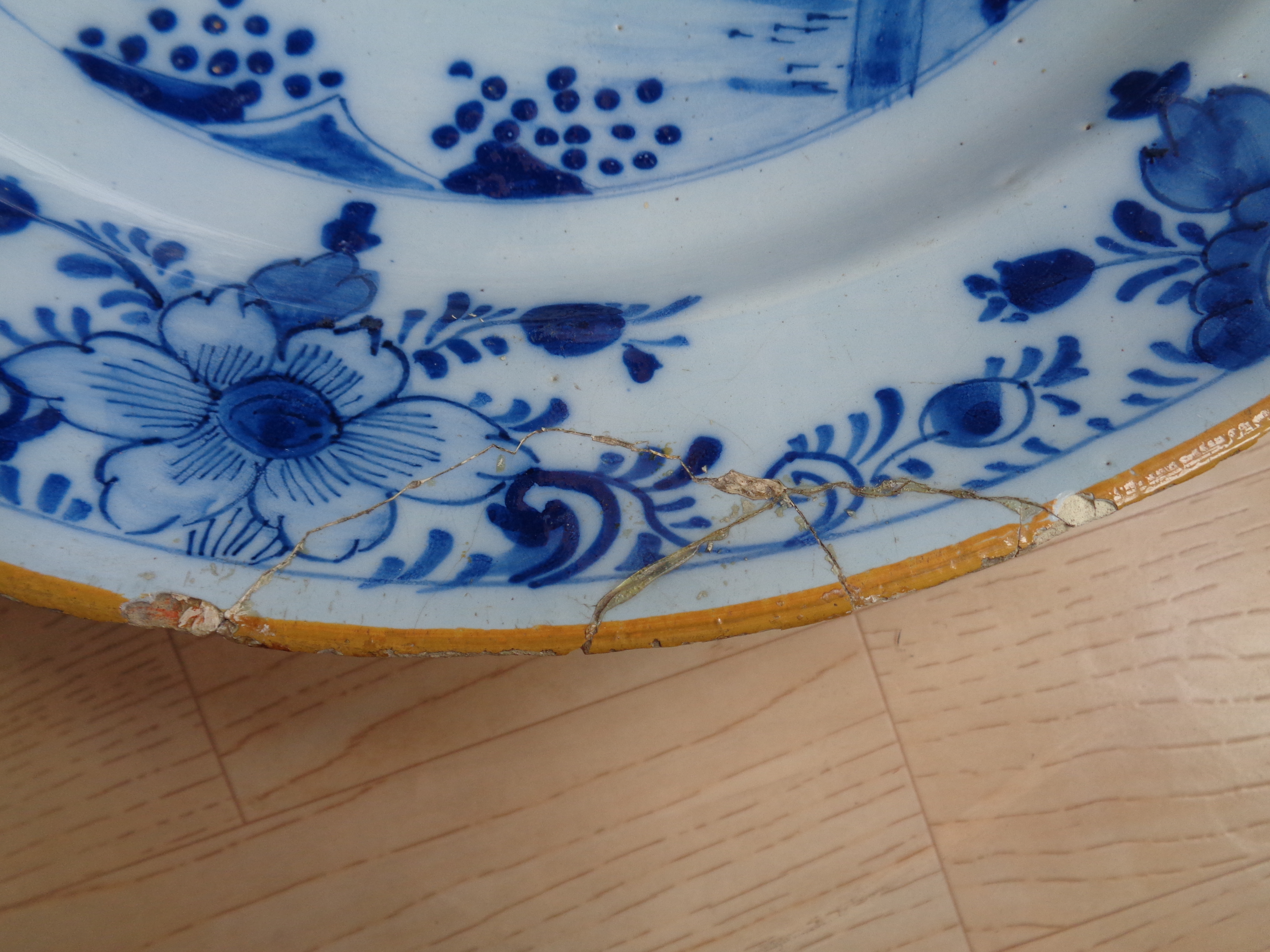 De Klaauw - bord rond 1750 kopen? Bied vanaf 50!