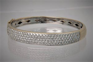 1314 - Schitterende 18 krt wit-goud en diamanten (ca. 3.20 ct!!) slaven-armband kopen? Bied vanaf 2190!