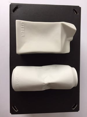 Rosenthal - Do not Litter Collection, Melkpakvaasje en Colablikje biscuit porselein kopen? Bied vanaf 55!