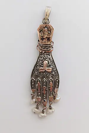 Antieke Chichkhan hamsa hanger hand van Fatima. Zilver, goud, diamanten, parels kopen? Bied vanaf 450!