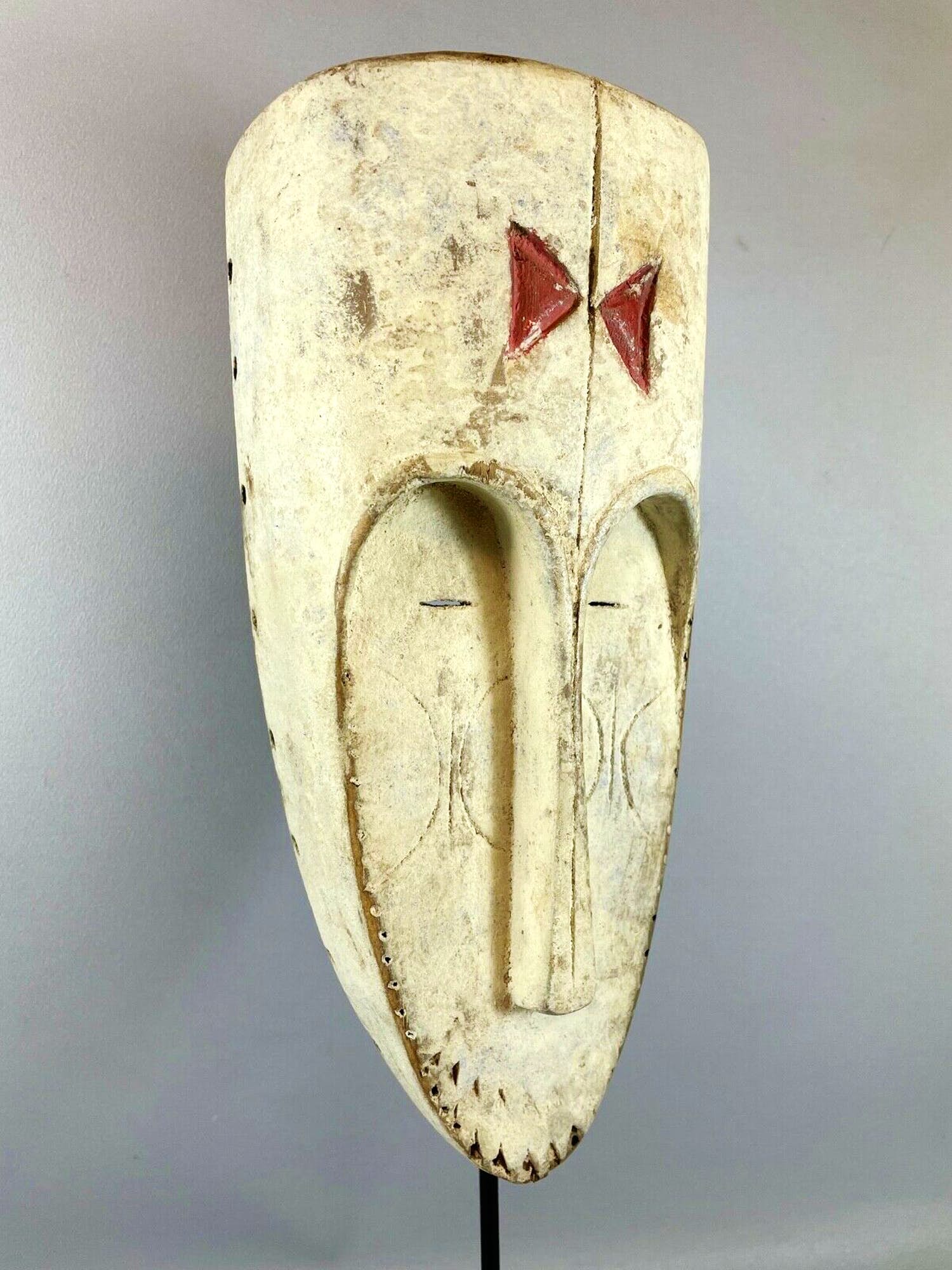 Fang - 220444 - Nice white Rare African Fang mask - Gabon. verkocht voor € 55!