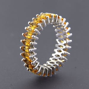 18K Goud - witgouden ring bezet met markies vorm geslepen citrien, ringmaat 17.25 (54) kopen? Bied vanaf 550!