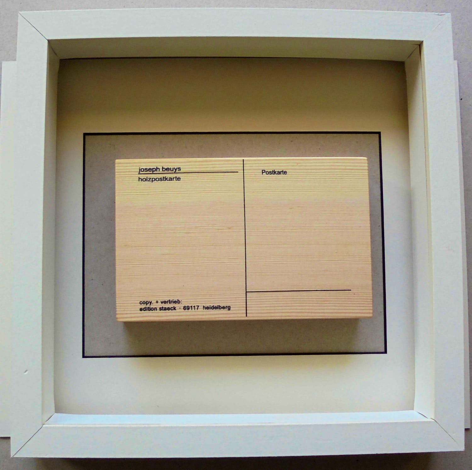 Joseph Beuys - Holzpostkarte - Multiple - inc.pptout + witte 3d lijst kopen? Bied vanaf 85!