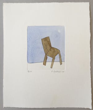 Klaas Gubbels - ets met aquarel ingekleurd - ‘Stoel in interieur’ - 2004 kopen? Bied vanaf 245!