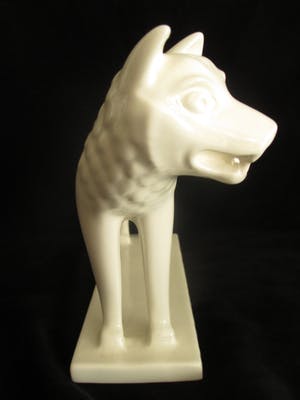 Royal Boch - Poseleine Romeinse Wolvin — België kopen? Bied vanaf 1!