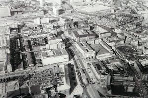 Niet of onleesbaar gesigneerd - Fotografie, Coolsingel Rotterdam kopen? Bied vanaf 1!