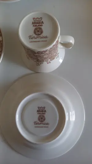 Arabia - 4 kop en schotel Veronica kopen? Bied vanaf 25!