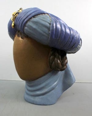 Niet of onleesbaar gesigneerd - "Vrouw met tulband" kopen? Bied vanaf 10!